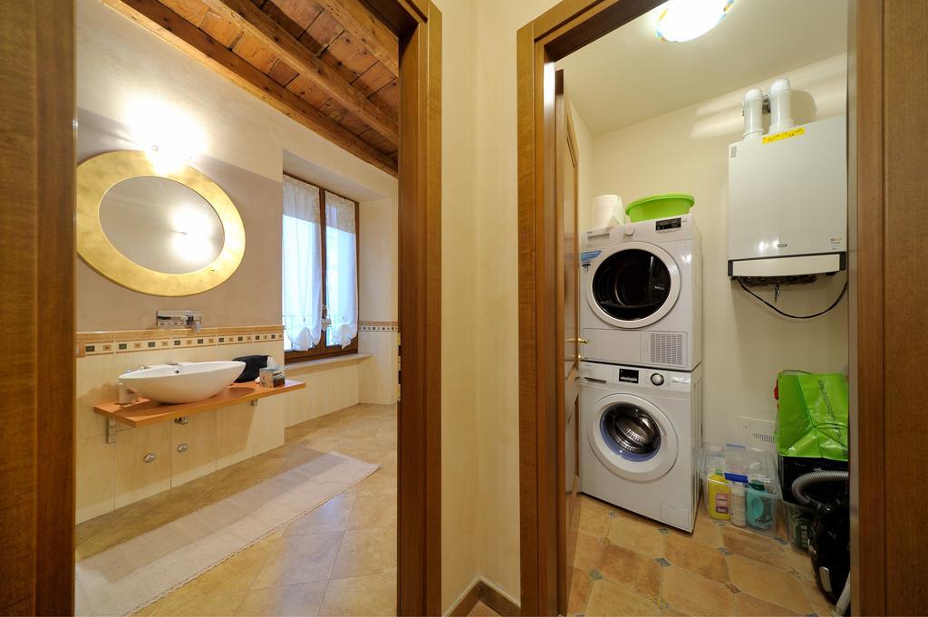 Apartamento Antico Palazzo Signorile Saló Exterior foto