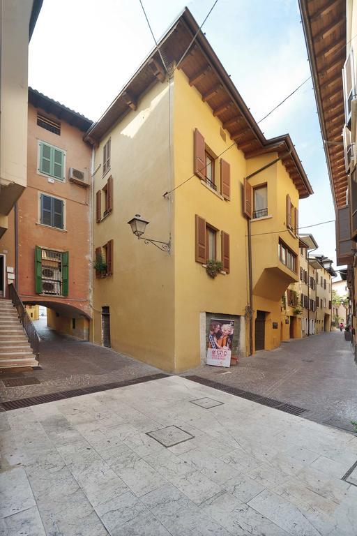 Apartamento Antico Palazzo Signorile Saló Exterior foto